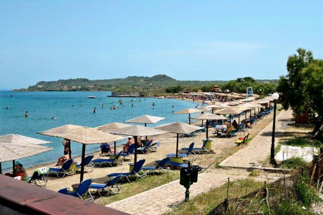 Studios Στουσ Πυργουσ Θερμησ Mytilíni Buitenkant foto
